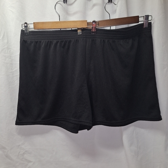 Danskin Now black pull on shorts size 3X - Picture 1 of 3